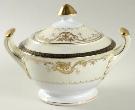 826 Sugar Bowl & Lid