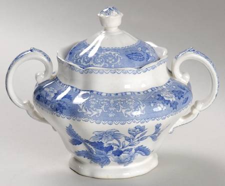 Camilla Blue (Earthenware, Scalloped) Sugar Bowl & Lid