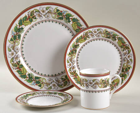 Christmas Rose 4 Piece Place Setting by Spode