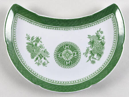 Fitzhugh Green Crescent Salad Plate