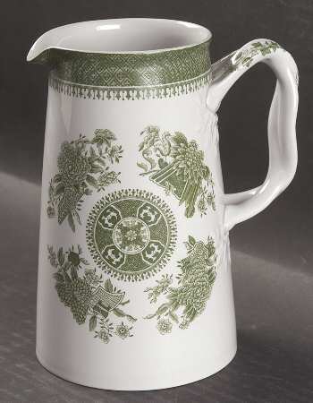 Fitzhugh Green 24 Oz Jug