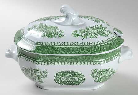 Fitzhugh Green Sauce Boat & Lid