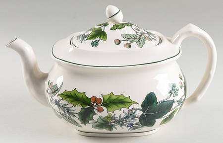 Green Garland Teapot & Lid