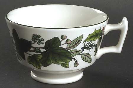 Green Garland Footed Cup