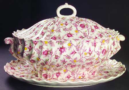 Rosebud Chintz (2-8401, Pink Vine) Oval Tureen & Lid with Underplate