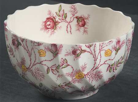 Rosebud Chintz (2-8401, Pink Vine) Cranberry Bowl