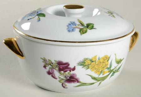 Stafford Flowers .75 Qt Round Covered Casserole by Spode