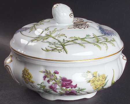 Stafford Flowers 1.5 Qt Round Oven To Table Covered Casserole