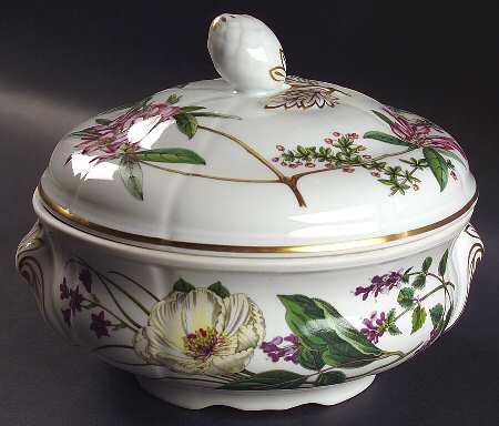 Stafford Flowers 2.5 Qt Round Covered Oven-to-Table Casserole