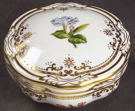 Stafford Flowers 3" Round Box & Lid by Spode