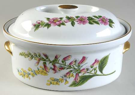 Stafford Flowers 2.5 Quart Oval Covered Casserole