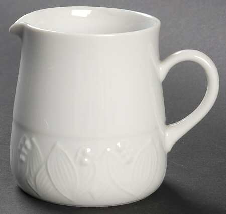 Lily of The Valley Glossy Creamer
