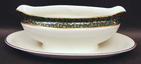 Chantilly Dark Green (Gold Filigree) Gravy Boat with Attached Underplate