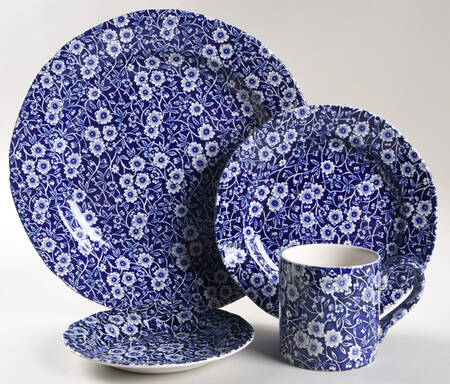 Calico Blue (Burleigh Stamp) 32 Piece Estate Set