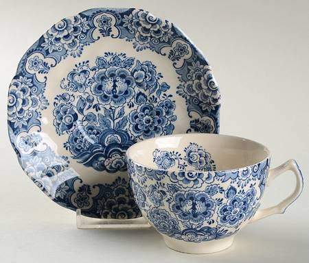 Sudbury Square Blue Flat Cup & Saucer Set
