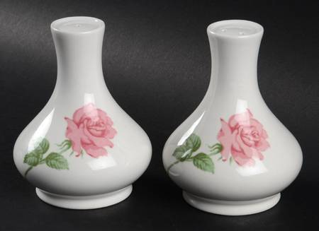 Cindy Salt & Pepper Set by Style House