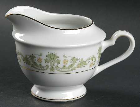 Contessa Green Creamer