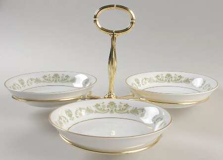 Contessa Green 7" x 12" 3-Part Relish & Metal Stand (FR) HC