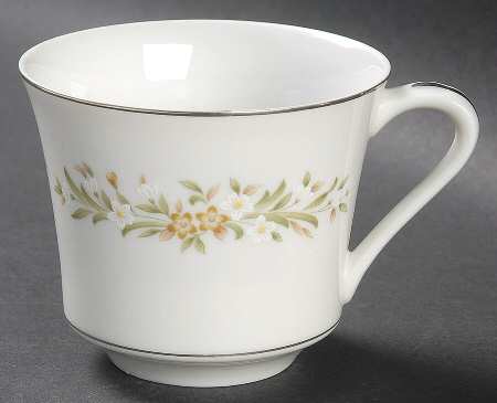 Mayfair (Platinum Trim) Flat Cup
