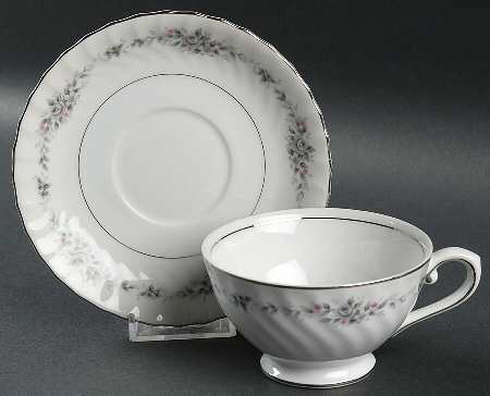 Pierette Footed Cup & Saucer Set