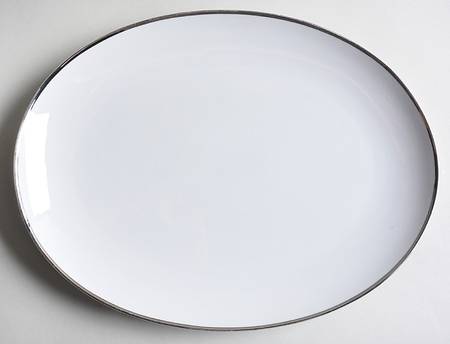 Pristine 14" Oval Serving Platter
