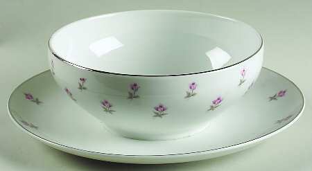 Rosette Gravy Boat with Attached Underplate