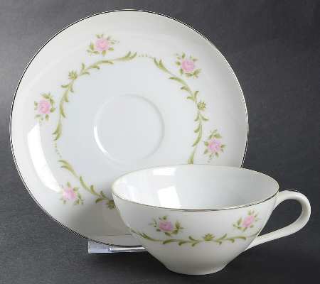 Serenade Flat Cup & Saucer Set
