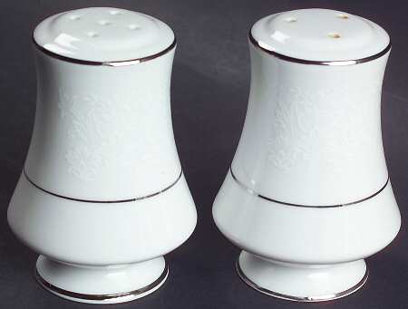 Shannon Salt & Pepper Set