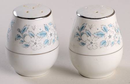Spring Formal Salt & Pepper Set