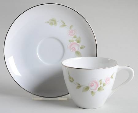 Tudor Rose Flat Cup & Saucer Set