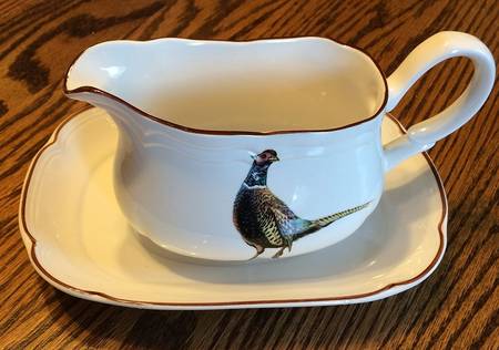 STM1 Gravy Boat & Underplate