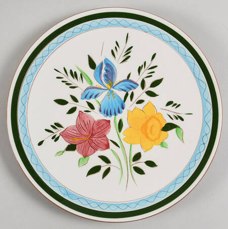 Country Garden (Brown Body and Carved) by Stangl