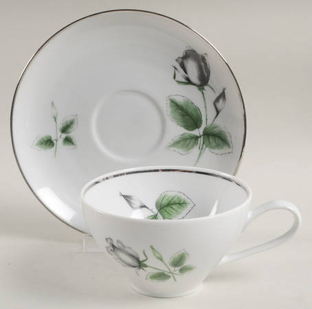 Midnight Rose Flat Cup & Saucer Set