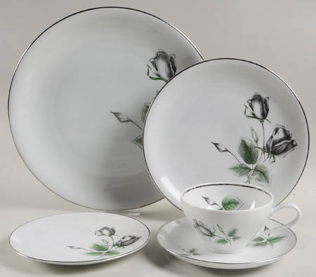 Midnight Rose 5 Piece Place Setting