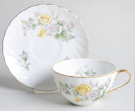 Summer Song Flat Cup & Saucer Set by Swirl