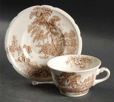 The Ferry Brown Flat Cup & Saucer Set