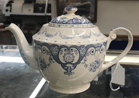 Kent Blue Teapot & Lid