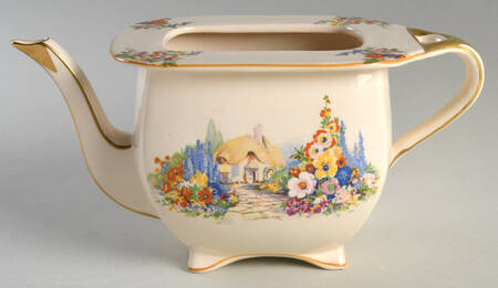 Old England Gardens Teapot No Lid