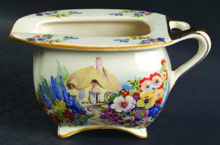 Old England Gardens Creamer