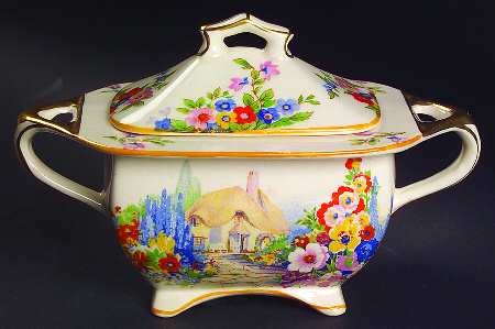 Old England Gardens Sugar Bowl & Lid