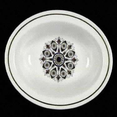 Paisley Green 8" Oval Vegetable Bowl
