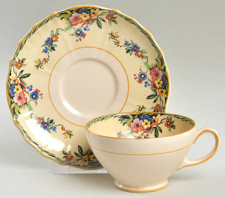 Surrey Footed Cup & Saucer Set