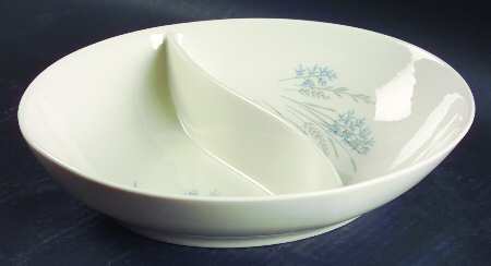 Blue Grass 10" Oval Divided Vegetable Bowl