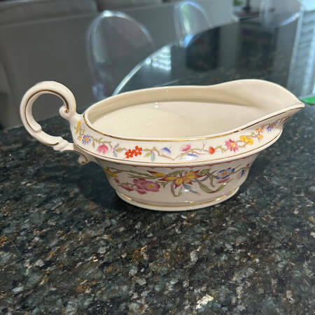 Bombay (Gold Trim) Gravy Boat
