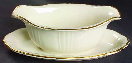 Brantley Gravy Boat with Attached Underplate