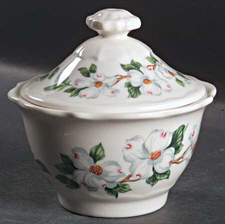 Dogwood (Restaurant, Scalloped, No Trim) Sugar Bowl & Lid