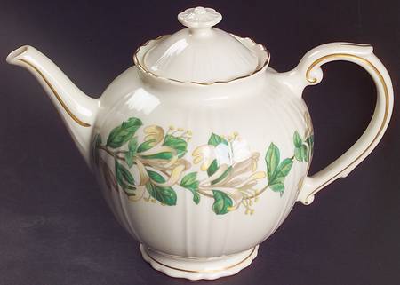 Honeysuckle Teapot & Lid