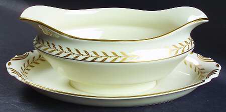 Jefferson Gravy Boat with Attached Underplate