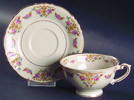 Marietta Footed Cup & Saucer Set