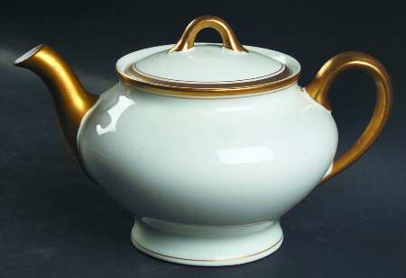 Old Colony Teapot & Lid